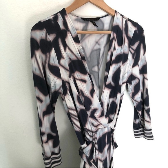 BCBGMaxAzria Abstract Floral Surplice Dress - Picture 4 of 14